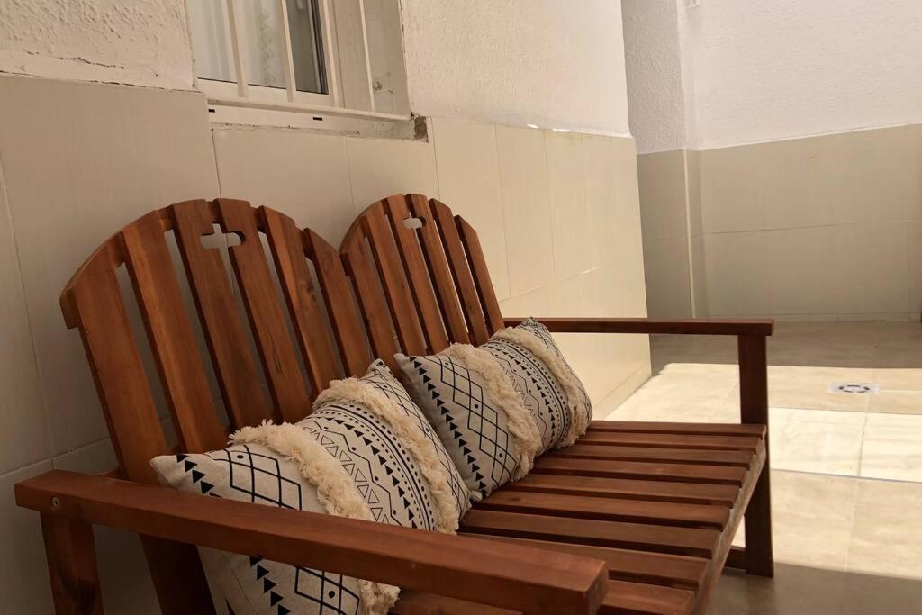 M3 Terrace. Cool Apartment 15 Min Center By Metro Есплуґес-де-Льобреґат Екстер'єр фото